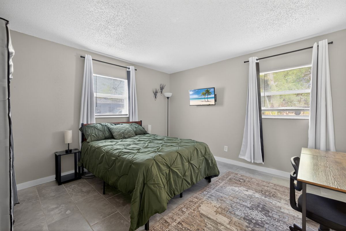 Building Photo - 1941 Brown Rd