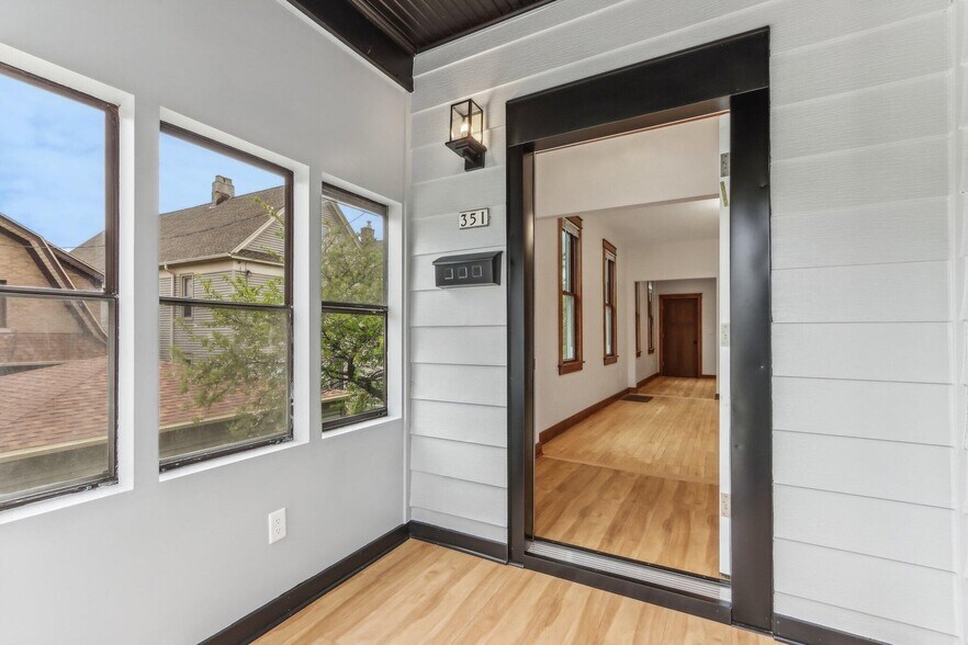 front porch entry - 351 E Deer Pl