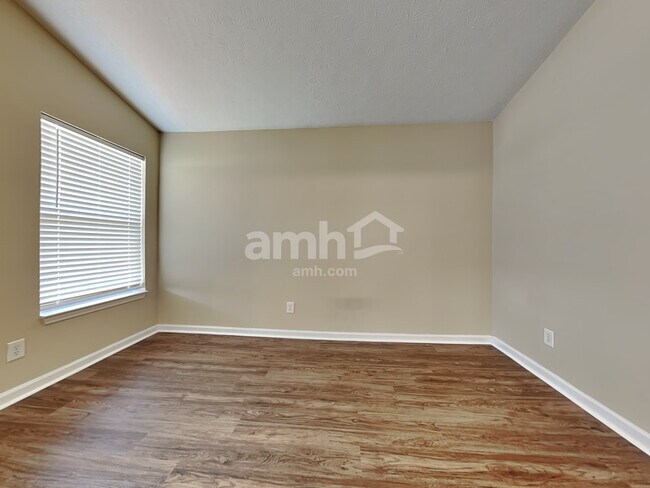 Building Photo - 4372 Mahogany Dr