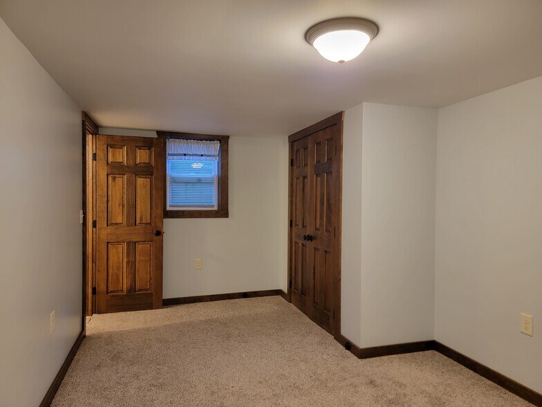 Building Photo - 1525 Mill Rd