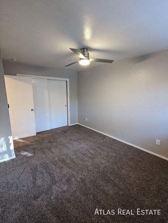 Building Photo - 5703 S Pearl St