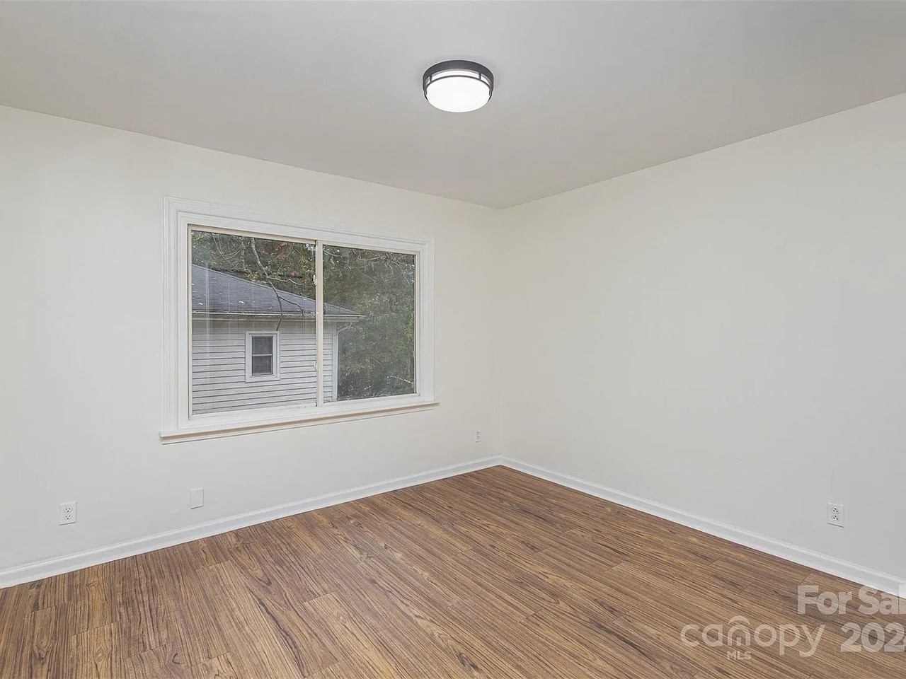 Building Photo - 525 Arlington Cir NW