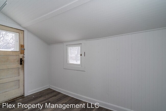 Building Photo - 2 br, 1.5 bath House - 625 7th Avenue South