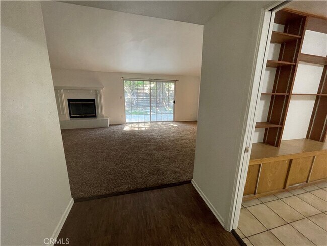 Building Photo - 12915 Barto Dr