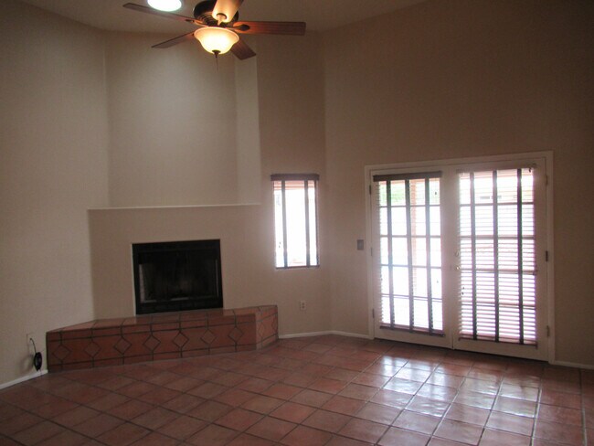 Building Photo - 3 BEDROOM HOME IN CONTINENTAL RANCH WITH SPARKLING POOL