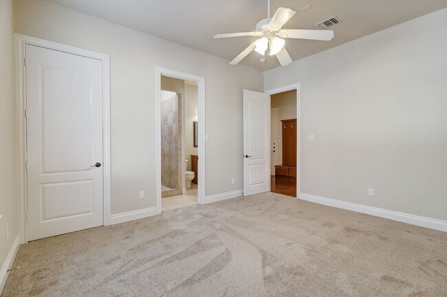 Building Photo - July Move-In Special - Spring Branch Oasis...
