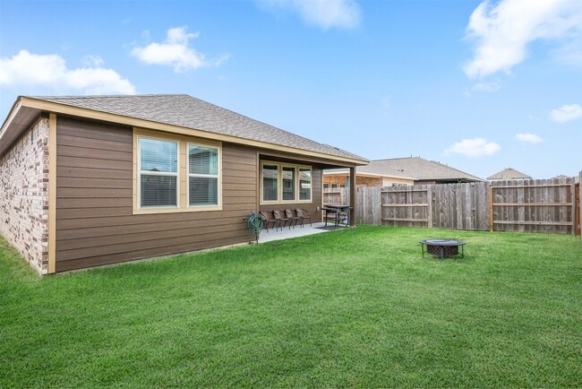 Building Photo - 14314 Lunan Dr