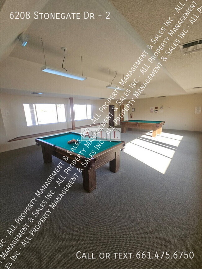 Building Photo - 6208 Stonegate Dr