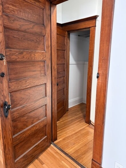 Front door leading out to the coat closet. - 623 Pierce St NE