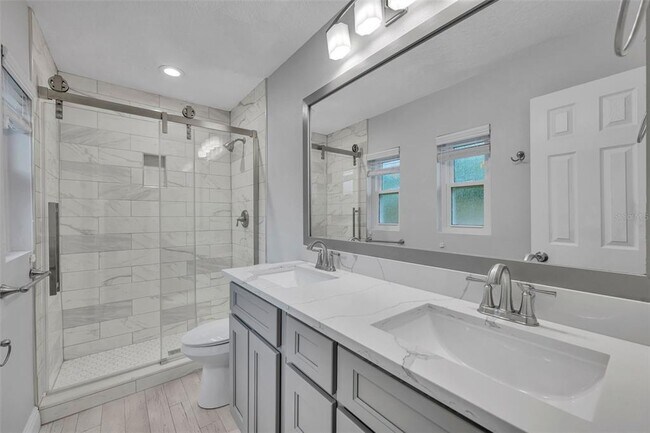 Building Photo - 4020 Ibis Dr