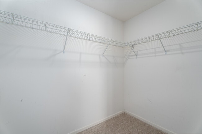 Building Photo - 15121 Quincy Cir