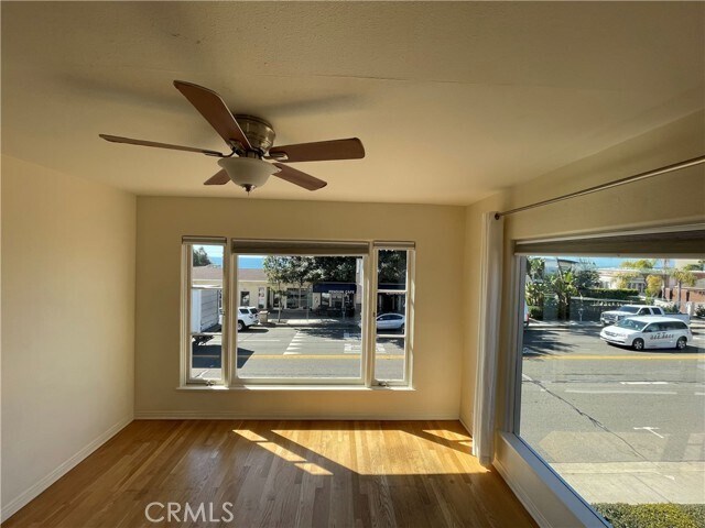 Building Photo - 976 S Coast Hwy