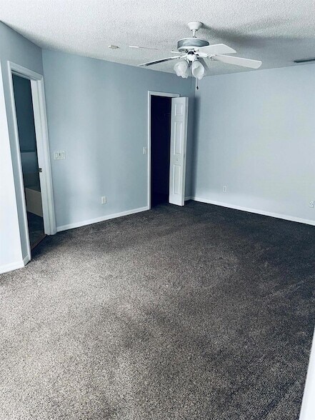 Building Photo - 1836 SE Fallon Dr