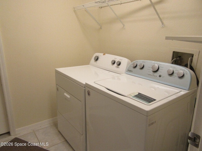Building Photo - 1804 Abbeyridge Dr