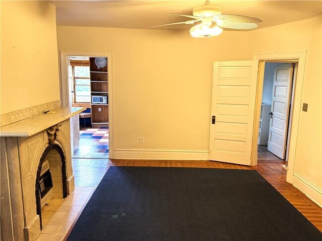 Building Photo - 1317 Beechview Ave