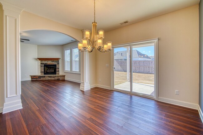 Building Photo - Lincoln Park Subdivision, Taylors - 3BR, 2...