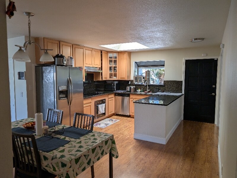 Building Photo - 32448 Edith Way