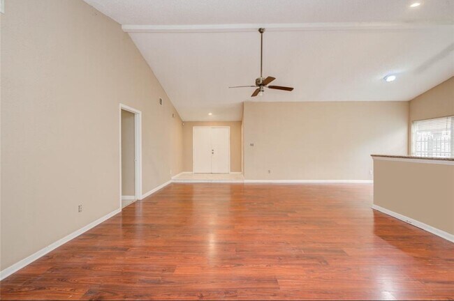 Building Photo - 15823 Ruppstock Dr