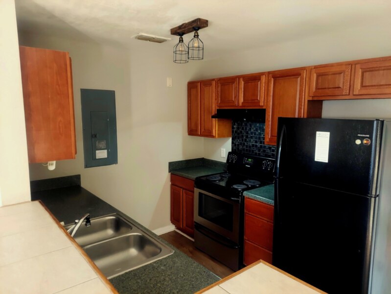 Building Photo - 1329 Nylic St