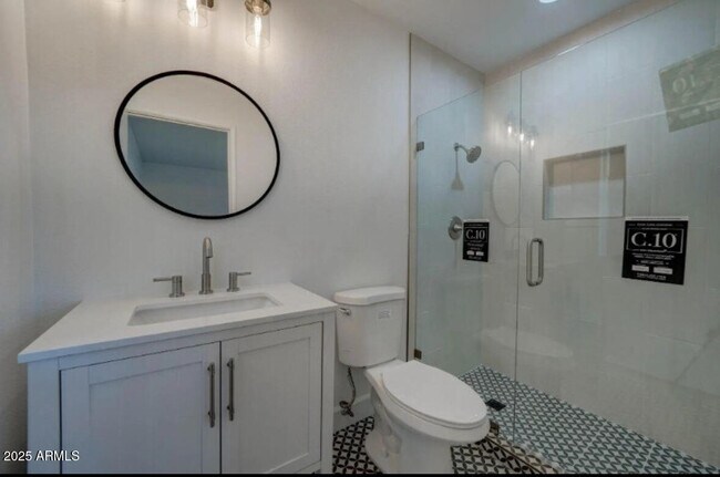 Building Photo - 11832 N Balboa Dr