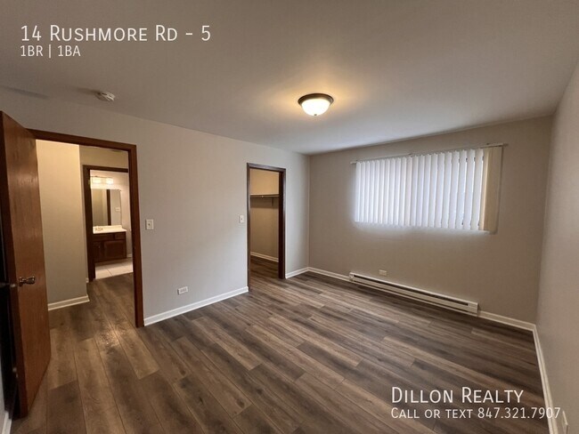 Building Photo - 14 Rushmore Rd