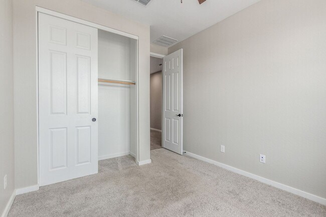 Building Photo - 18434 E Camila Dr