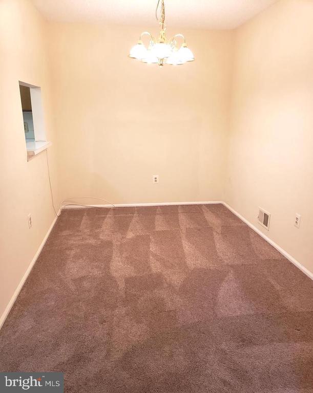 Building Photo - 8 Joyner Ct