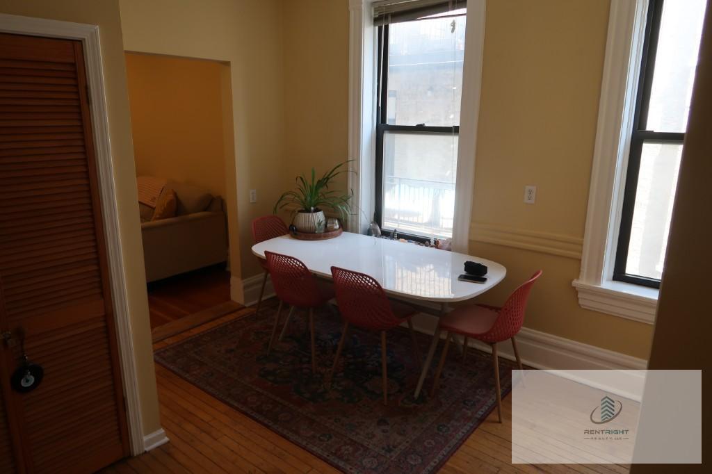 Building Photo - 1311 N Bosworth Ave