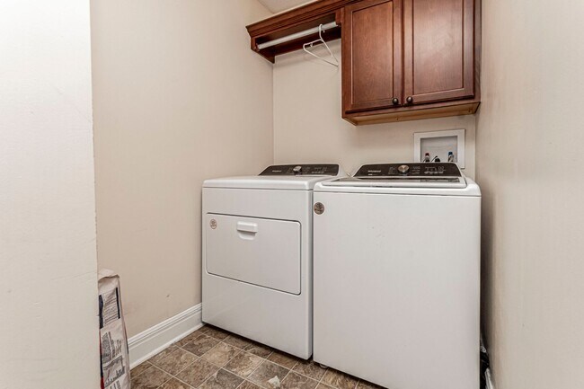 Building Photo - Please View 3D Virtual Walk-Through Before Scheduling a Showing