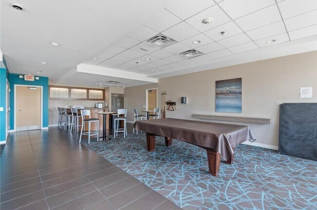 Building Photo - 929 Portland Ave