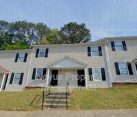 Building Photo - 619 South St