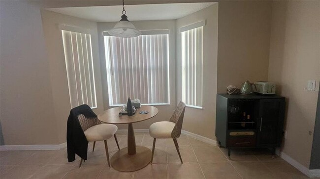 Building Photo - 9910 Moss Rose Way