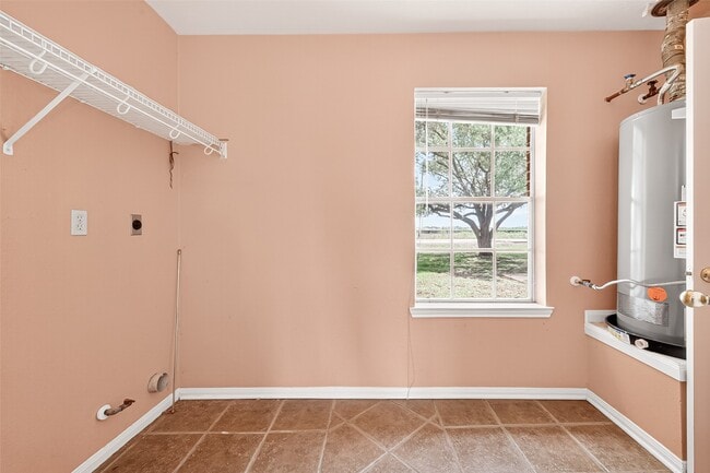 Building Photo - 5120 Williams School Rd