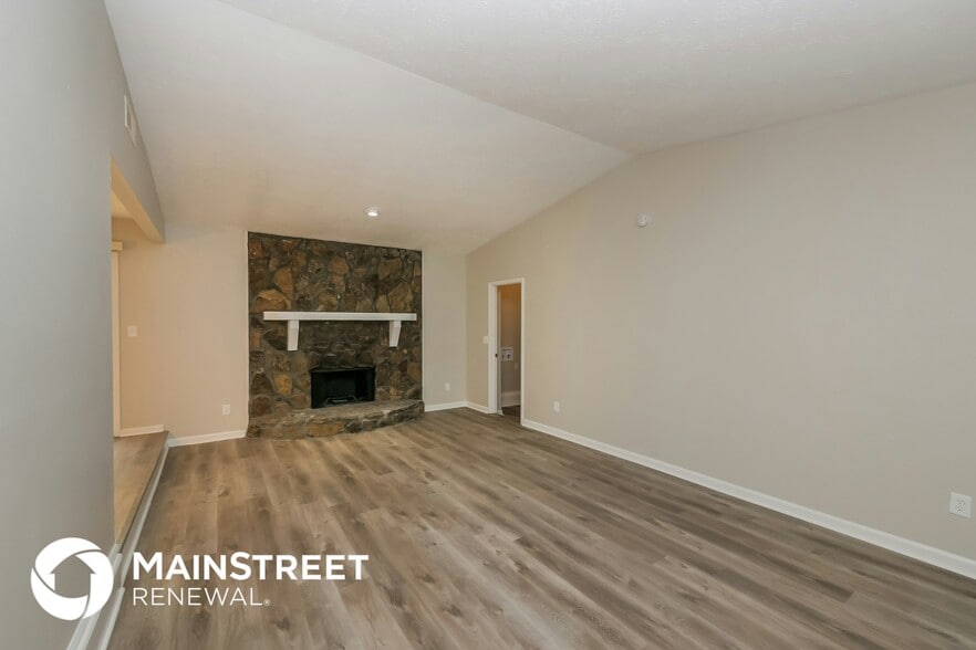 Building Photo - 8557 Peartree Ct