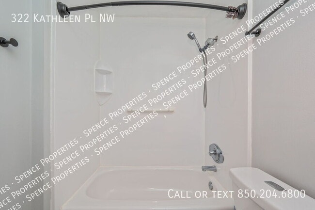 Building Photo - 322 Kathleen Pl NW