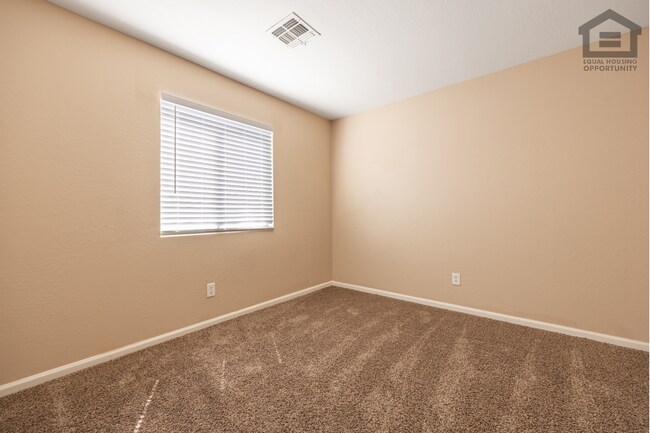 Building Photo - 4Bed/2.5Bath House in Maricopa! Move-In Ready on 08/20/2026!
