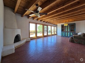Building Photo - 6 Casa Del Oro Ct