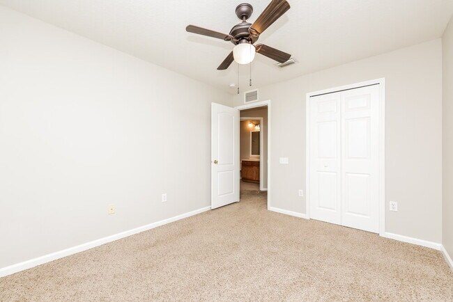 Building Photo - 25150 Lexington Oaks Blvd