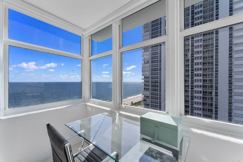 Building Photo - 1360 S Ocean Blvd