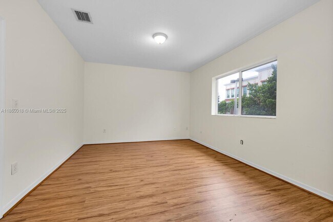 Building Photo - 8441 SW 124th Ave.