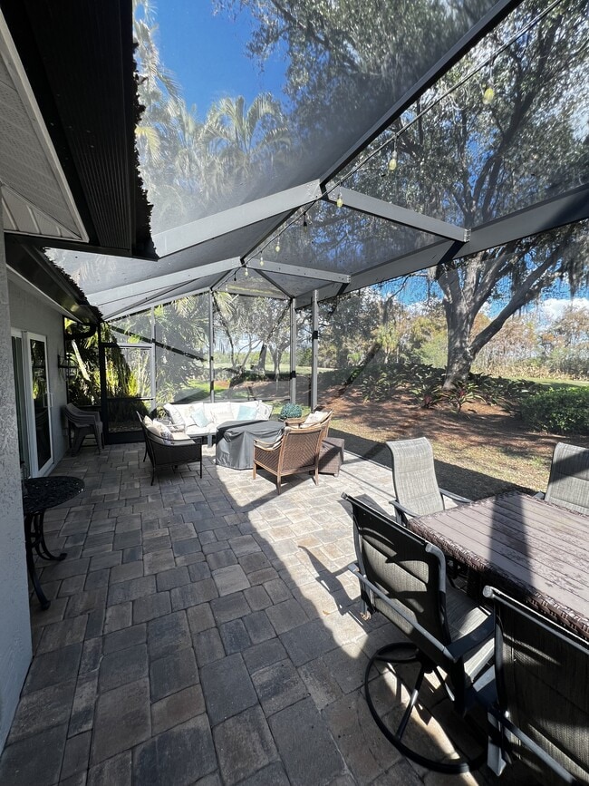 Building Photo - 9421 Old Hickory Cir