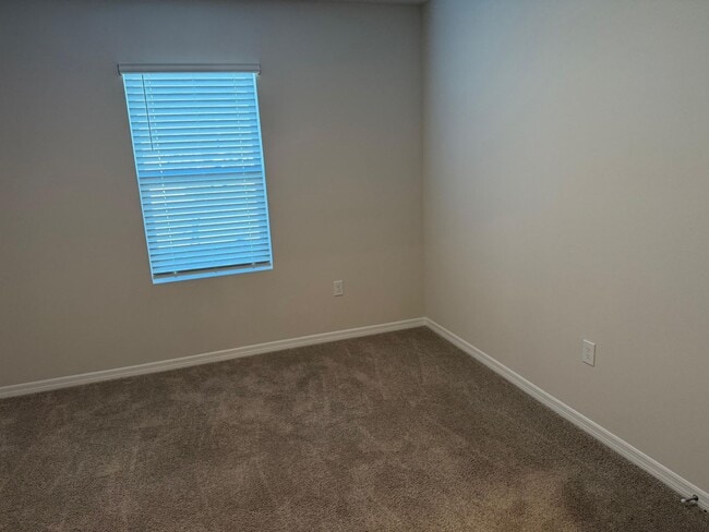 Building Photo - Home for rent