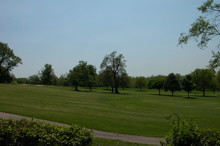 Building Photo - 6201 Lisbon Ave