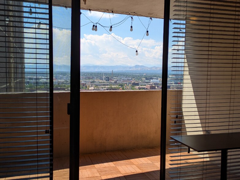 Building Photo - 1020 15th St