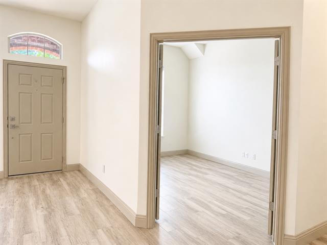 Building Photo - 809 Big Bend Dr