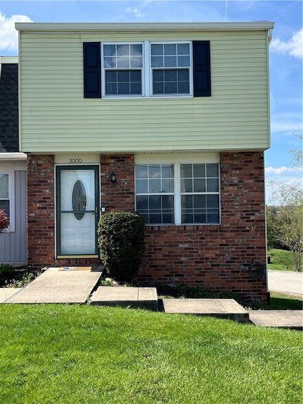 Building Photo - 3000 Ridge Rd