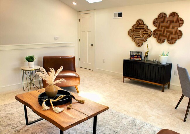 Building Photo - 300 Tesla Cir