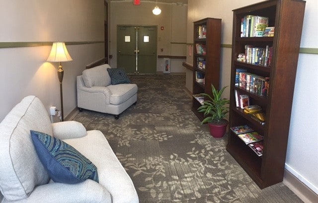 Library - Lincoln Gardens Senior Living Community