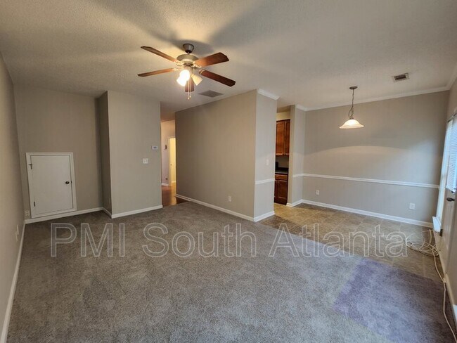 Building Photo - 176 Shenandoah Dr