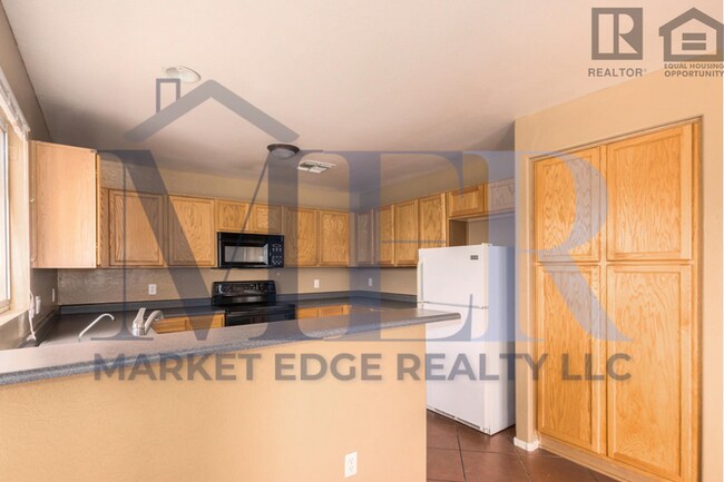Building Photo - 4Bed/2Bath Home in El Mirage! $199 MOVE-IN...